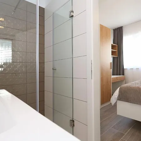 Apartament Ankora 1 With Heated Pool Biograd Na Moru