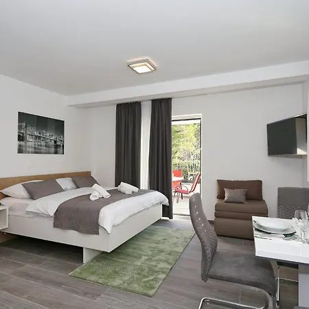 Ankora 1 With Heated Pool * Biograd Na Moru