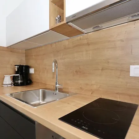 Ankora 1 With Heated Pool Biograd Na Moru