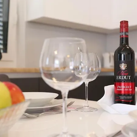 Ankora 1 With Heated Pool