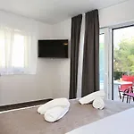 Ankora 1 With Heated Pool Biograd Na Moru