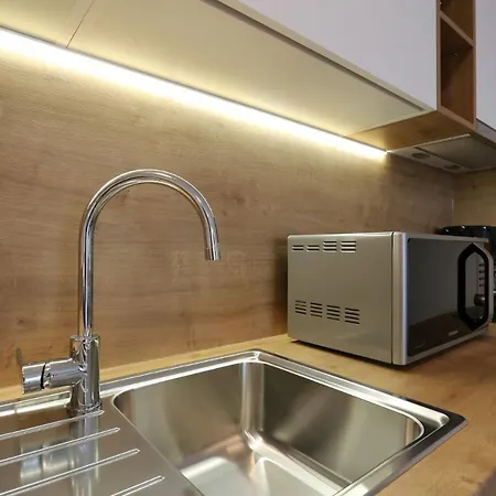 Ankora 1 With Heated Pool Daire Biograd Na Moru