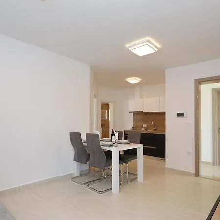 Apartamento Ankora 1 With Heated Pool *