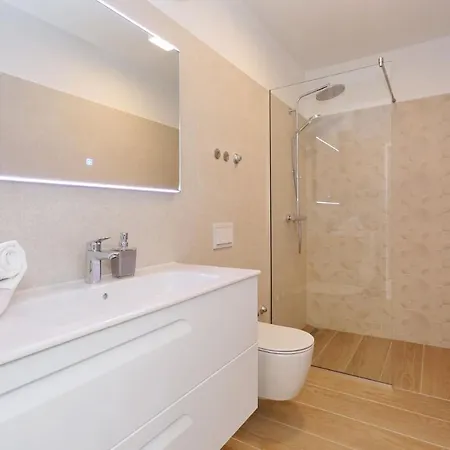 Ankora 1 With Heated Pool * Biograd Na Moru