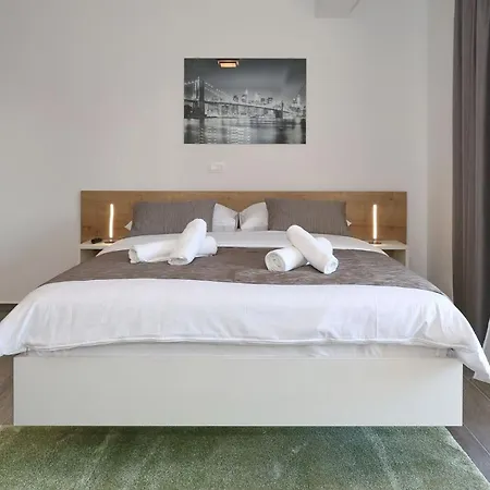 Ankora 1 With Heated Pool Biograd Na Moru