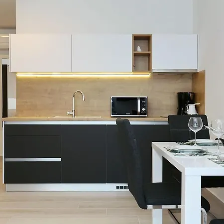 Daire Ankora 1 With Heated Pool Biograd Na Moru