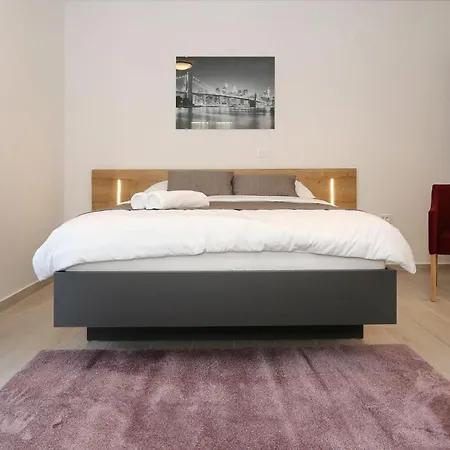 Apartment Ankora 1 With Heated Pool