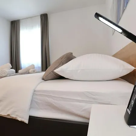 Ankora 1 With Heated Pool Apartment Biograd Na Moru