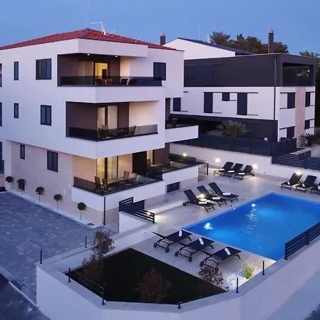 Ankora 1 With Heated Pool Lägenhet *