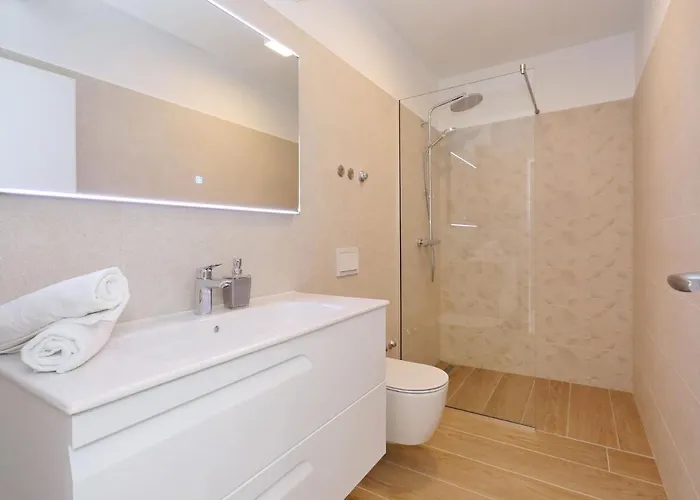 Ankora 1 With Heated Pool * Biograd Na Moru