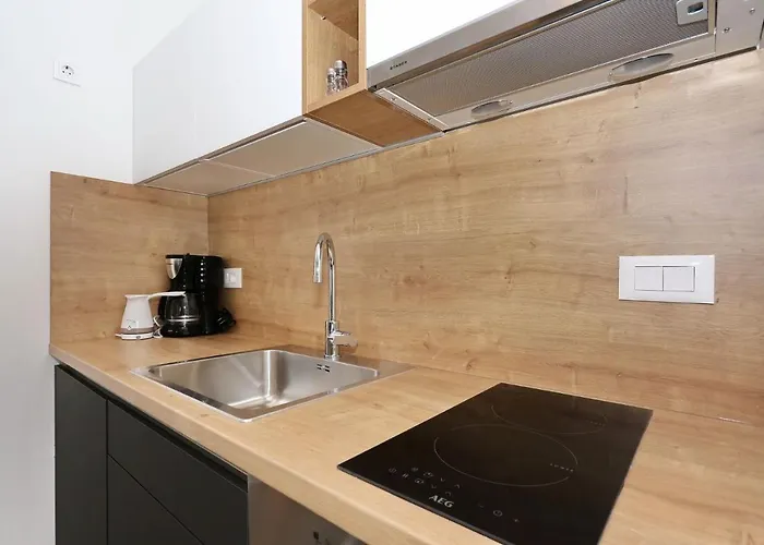 Ankora 1 With Heated Pool Biograd Na Moru