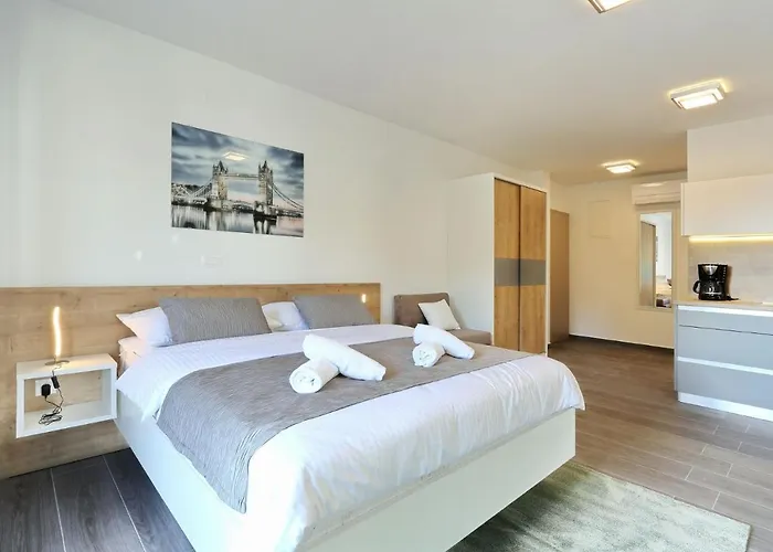 Ankora 1 With Heated Pool * Biograd Na Moru