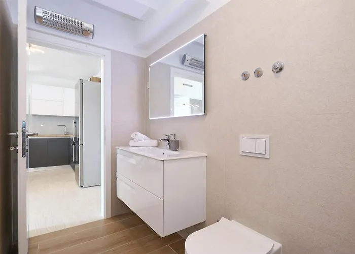 Lägenhet Ankora 1 With Heated Pool Biograd Na Moru