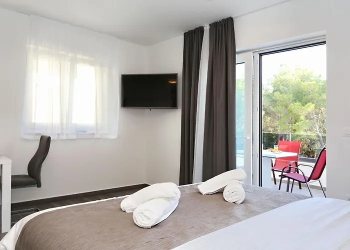 Ankora 1 With Heated Pool Biograd Na Moru